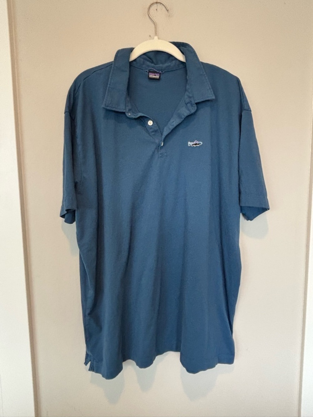 Patagonia Men's Teal-Blue Polo with Embroidered Fish 114
